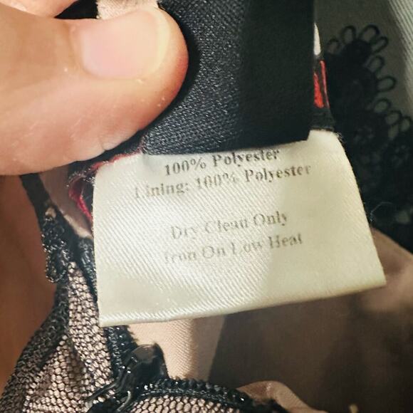 Nha Khanh Black Tulle Shift Lulu High Neckline Lace Collar Zipper Dress size 6 - Picture 13 of 14